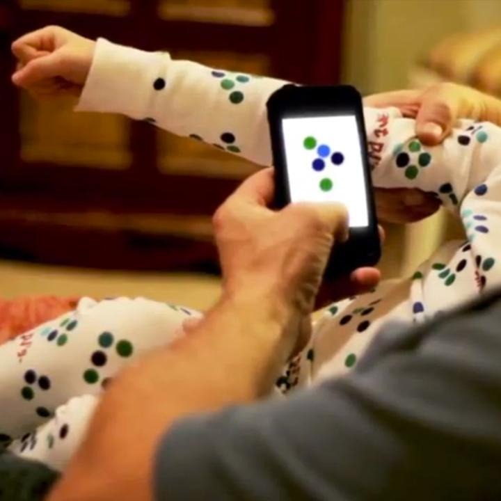 Смартфон расскажет детям сказку вместо родителей