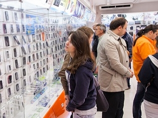 Как вернуть в магазин телефон