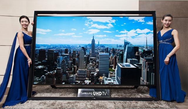 Samsung начала продажи телевизора-гиганта