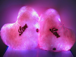 14 идей подарков на 14 февраля