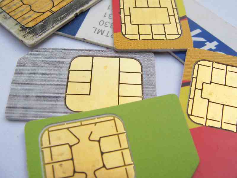 В Голландии будут выпускать универсальные SIM-карты