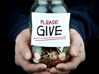 Как помочь ближним: обзор благотворительных порталов