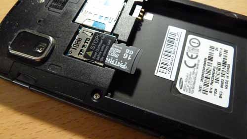 Раскрыта причина отсутствия слота microSD в новых Nexus