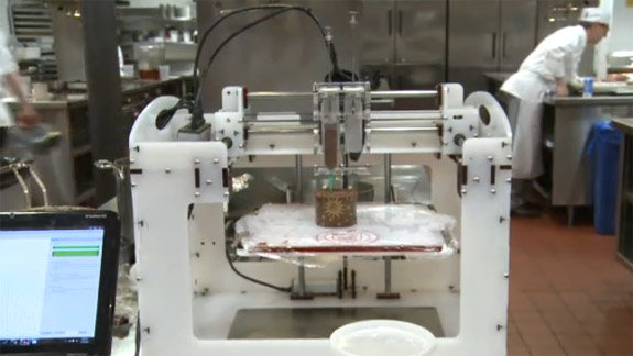 3D-принтер создает пирожные