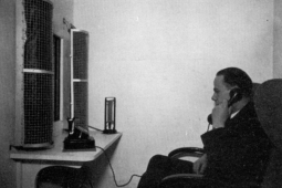 Перший відеодзвінок відбувся в 1936 році