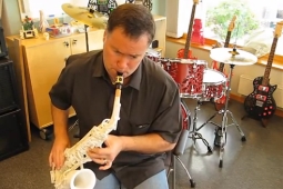 Новозеландець створив на 3D-принтері саксофон