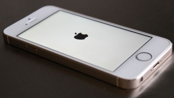 Злодійські Wi-Fi перетворюють iPhone на «цеглини»