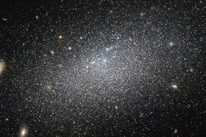«Габбл» зробив фото галактики-відлюдника
