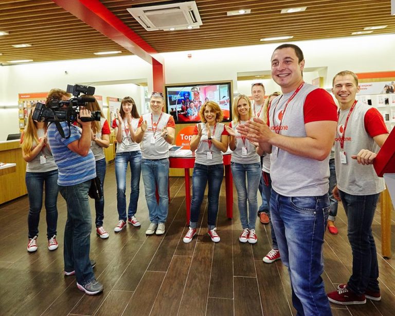 Vodafone відкрив магазини в Одесі та Кременчуці
