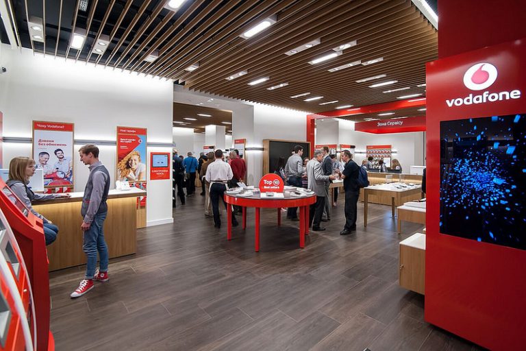 Vodafone відкриває другий магазин у Києві