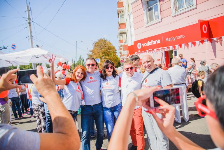 Vodafone відкрив магазин у Маріуполі