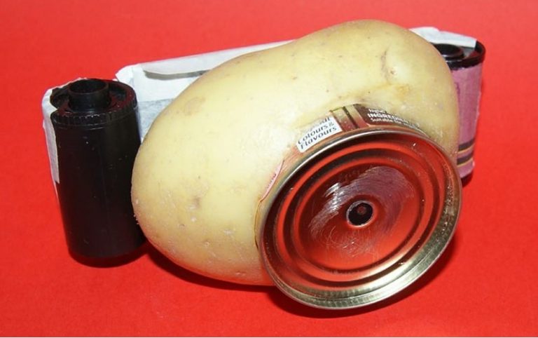 Фотокамера з картоплини та консервної бляшанки