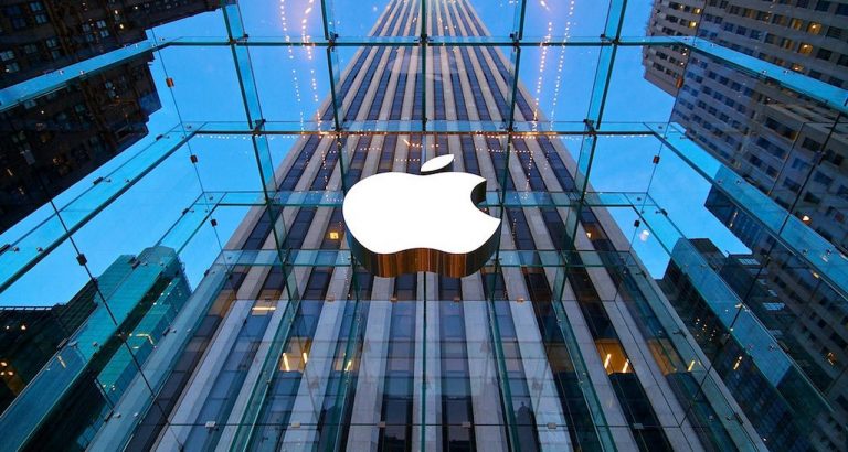 Apple визнали найвпливовішою компанією світу