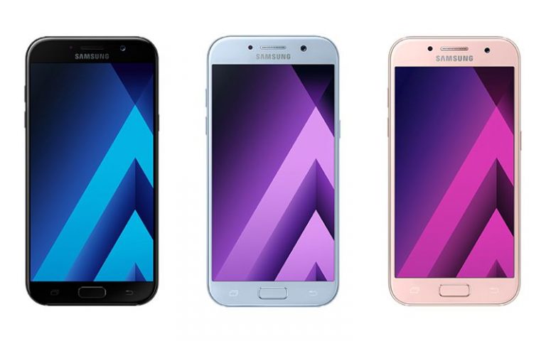 Новорічне оновлення Samsung: смартфони Galaxy A3, A5 і A7