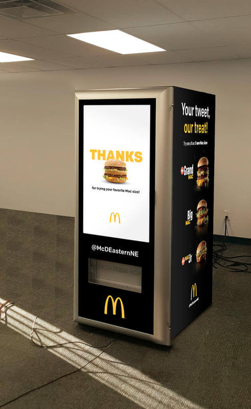 McDonald’s відкрила бургер-банкомат з «Біг-маками»