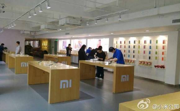 Xiaomi открывает свои фирменные магазины в Украине
