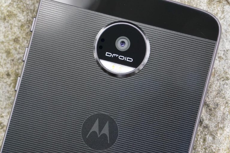 Lenovo вернет бренд Motorola через две недели после отказа от него