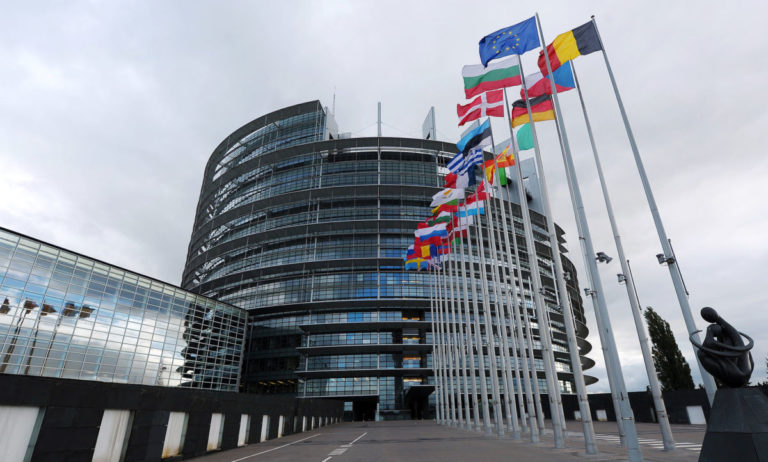 Евросоюз заставит Google, Amazon, Facebook и другие корпорации платить