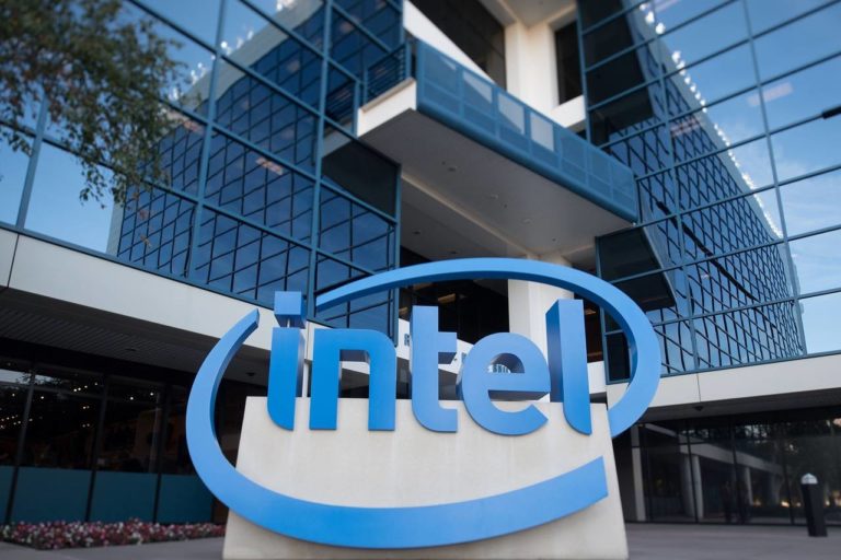 Intel уже не крупнейший производитель полупроводников и им снова не станет