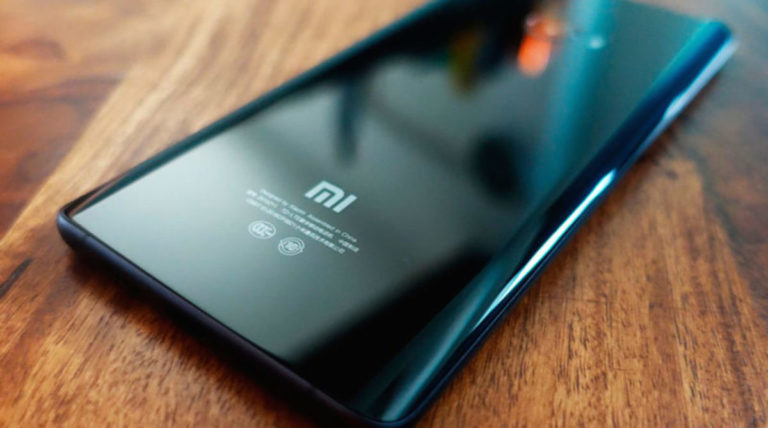 На 2 ноября намечен анонс нового селфи-смартфона Xiaomi