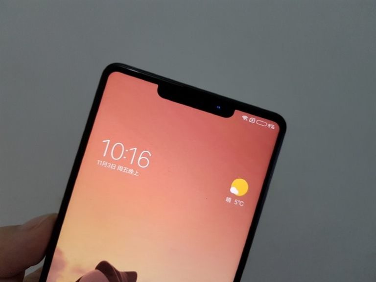 Xiaomi готовит свой смартфон с экранным сканером отпечатков пальцев