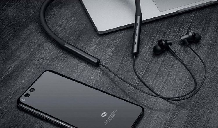 Xiaomi Mi Collar Bluetooth Headset – новая беспроводная гарнитура за $48