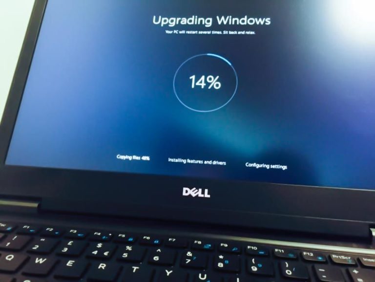 Как до 35 дней приостановить обновления Windows 10 Pro