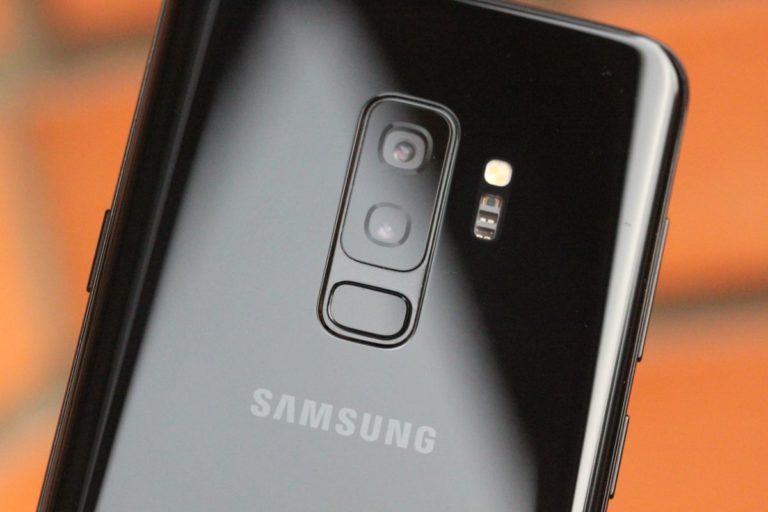 Огляд смартфона Samsung Galaxy S9+