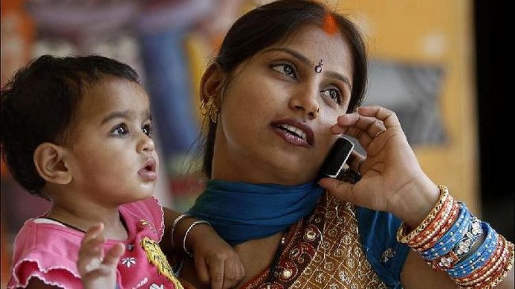 Индия стала вторым крупнейшим производителем мобильных телефонов