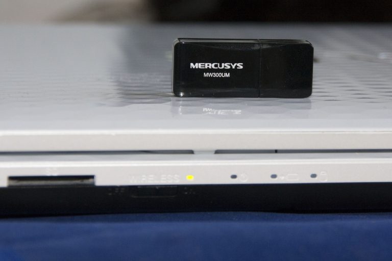Малий, та завзятий: огляд USB WiFi-адаптера Mercusys N300