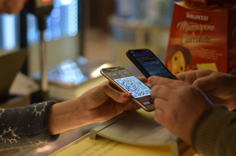 Людям сподобалася ідея розраховуватися QR-кодами через Vodafone Pay