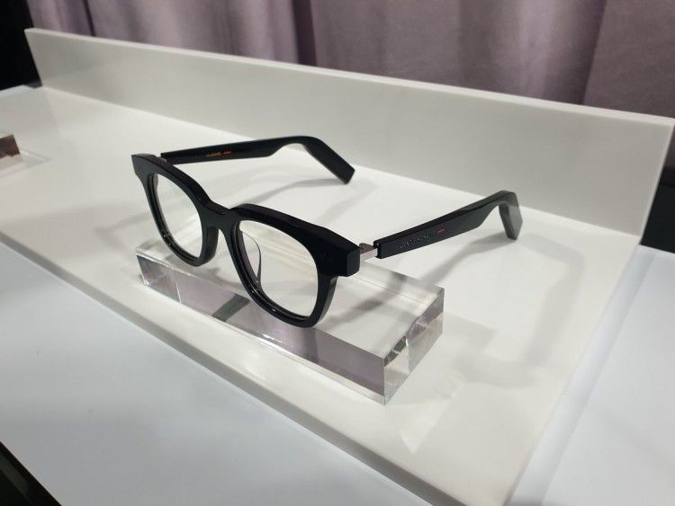 Smart Eyewear від Huawei виглядають, як звичайні окуляри