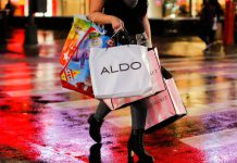 Розкрили прийоми, якими інтернет-магазини змушують користувачів купувати те, що вони не хочуть 5d128998e3ecba1135134f76-1536-1152-218x150