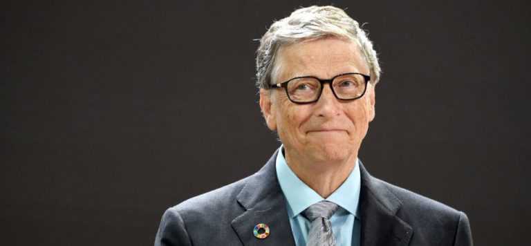 Билл Гейтс рассказал, что самой большой ошибкой Microsoft был проигрыш Android