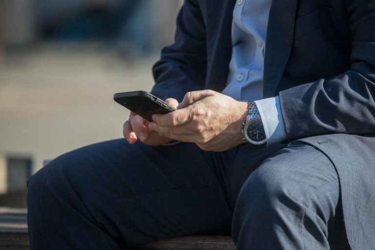 Зловмисники можуть «підслухати» PIN-код, який ви друкуєте на екрані