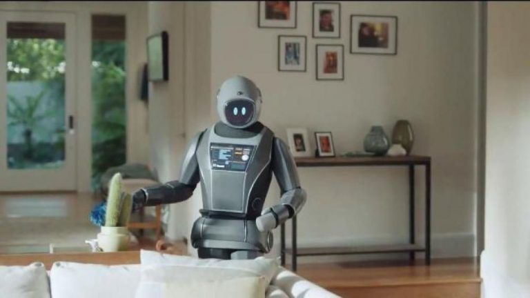 Amazon готує домашнього робота-дворецького: зріст по пояс, керування голосом