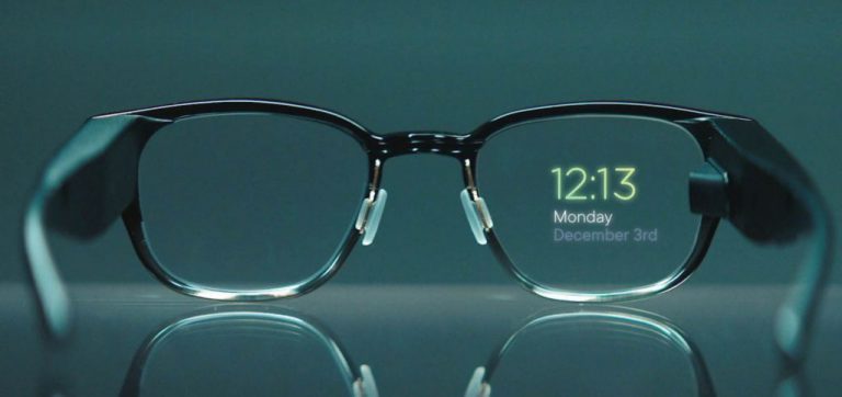 Facebook планирует заменить смартфоны «умными» очками