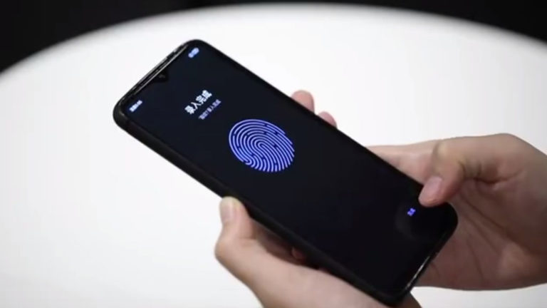 На підекранний датчик відбитків пальців можна фотографувати, принаймні в телефонах Xiaomi