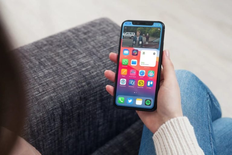 «Картинка в картинке» не работает в YouTube на iOS 14, если не заплатить