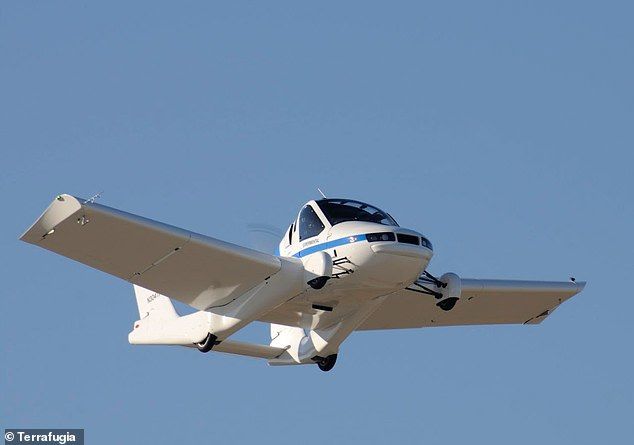 Первый в мире летающий автомобиль получил сертификацию, дорожные испытания назначены на 2022 год