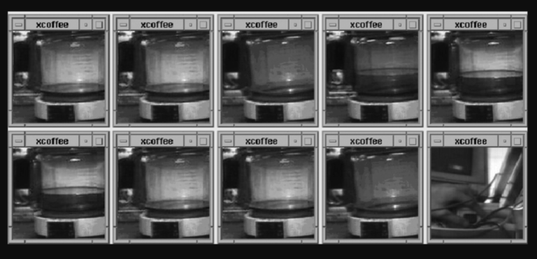 Веб-камеру изобрели, чтобы наблюдать за кофеваркой