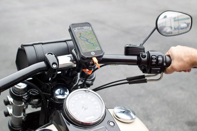 Мотоцикли руйнують камери iPhone – Apple