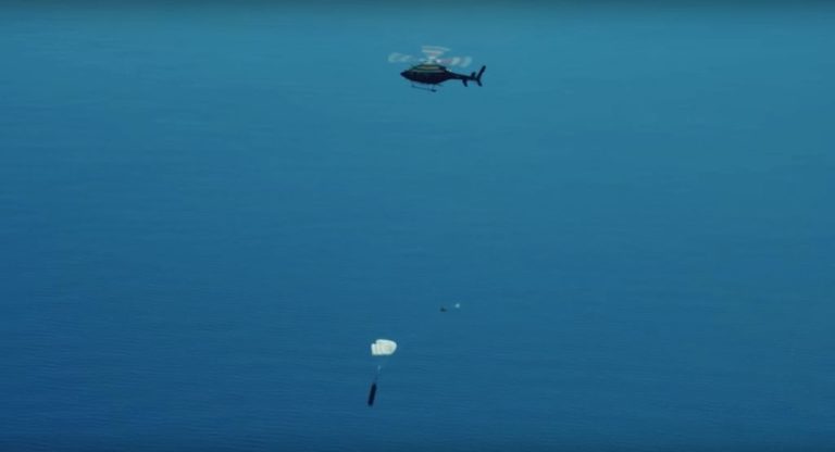 Rocket Lab хочет ловить свою ракету гигантским вертолетом