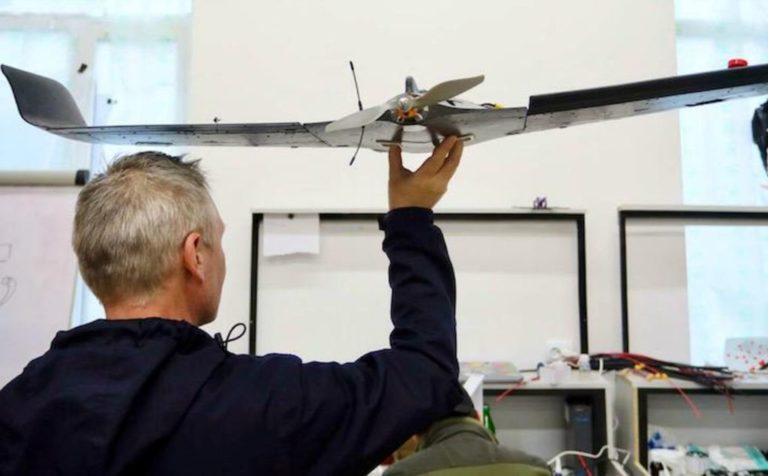 Украинцы строят дроны для армии, несущие оккупантам «небесную кару»