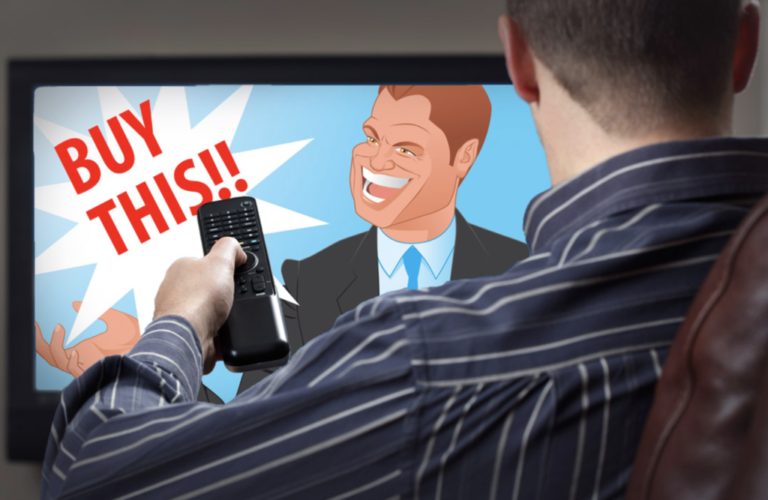 Стримінгові сервіси показують рекламу на вимкнених телевізорах