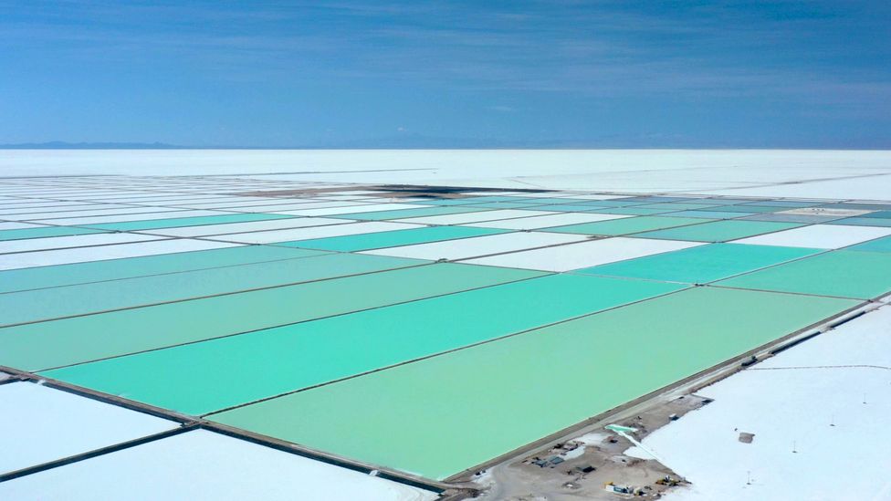 Brine is pumped to the surface and evaporated to concentrate minerals. It's then filtered and chemically treated to extract the lithium (Credit: Pablo Cozzaglio/Getty Images)