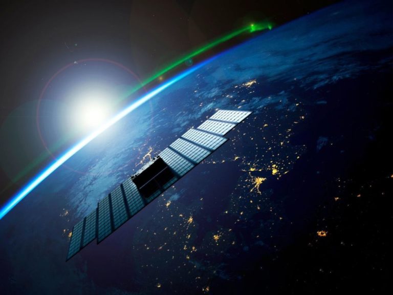 У 2023 наявні смартфони підключать напряму до супутників