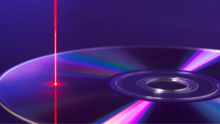 Оптичним приводам знайшли нове застосування: їх перетворюють на мікроскопи