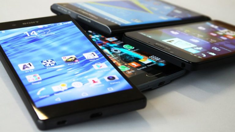 Флагманські смартфони стали гірше середняків: шість причин у доказ