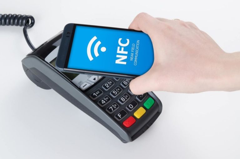Платежи через NFC скоро станут действительно бесконтактными: радиус действия соединения NFC вырастет в четыре-шесть раз